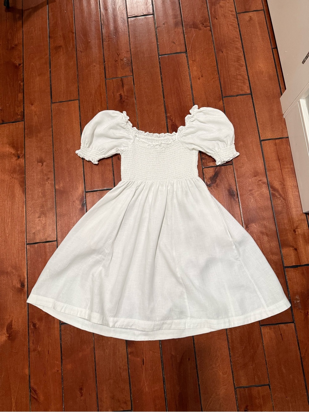 Boden White Linen Puff-Sleeve Smocked Short Dress size 6 long tall - Picture 6 of 6